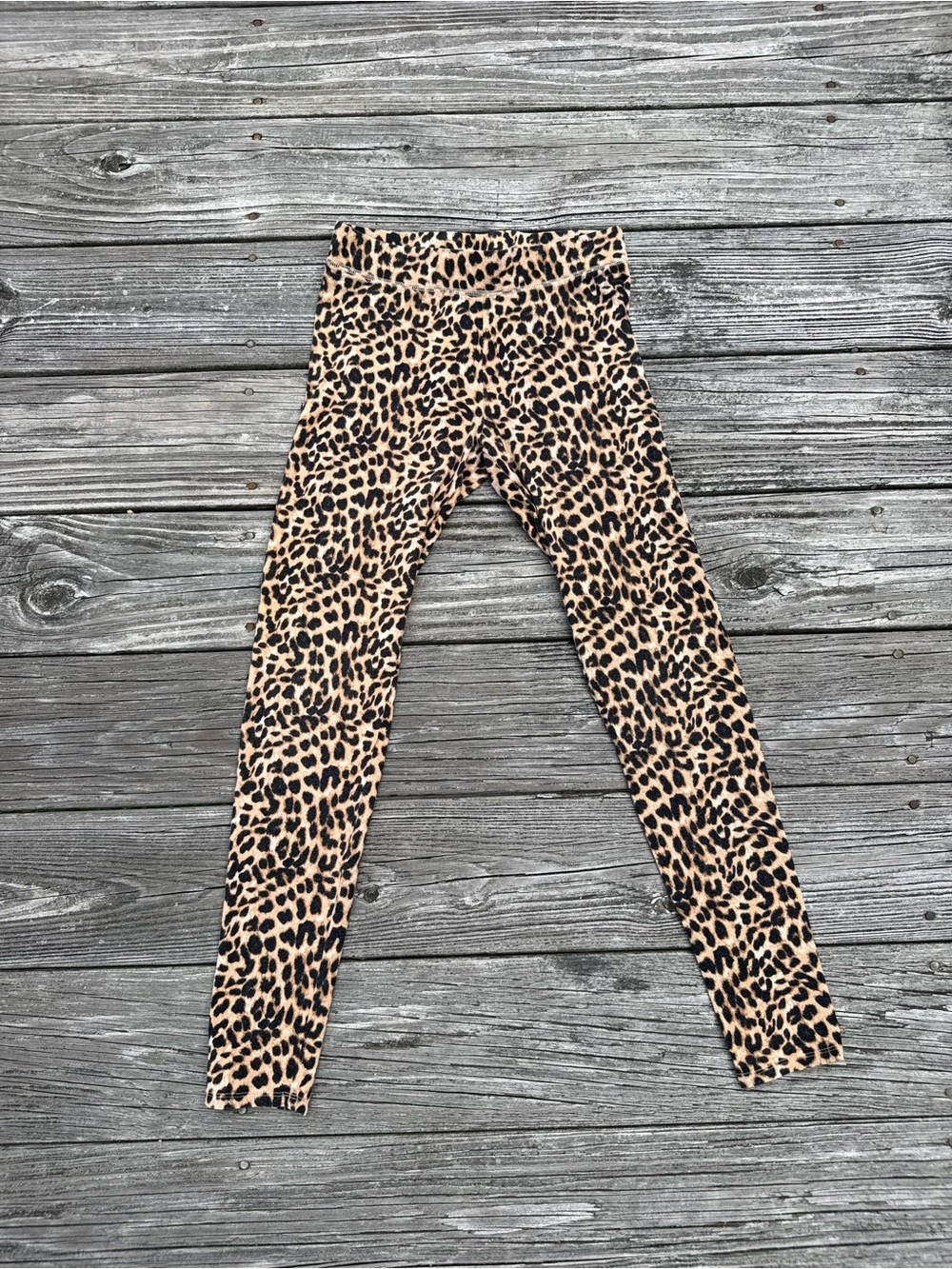 PINK Victoria’s Secret Leopard Print Leggings